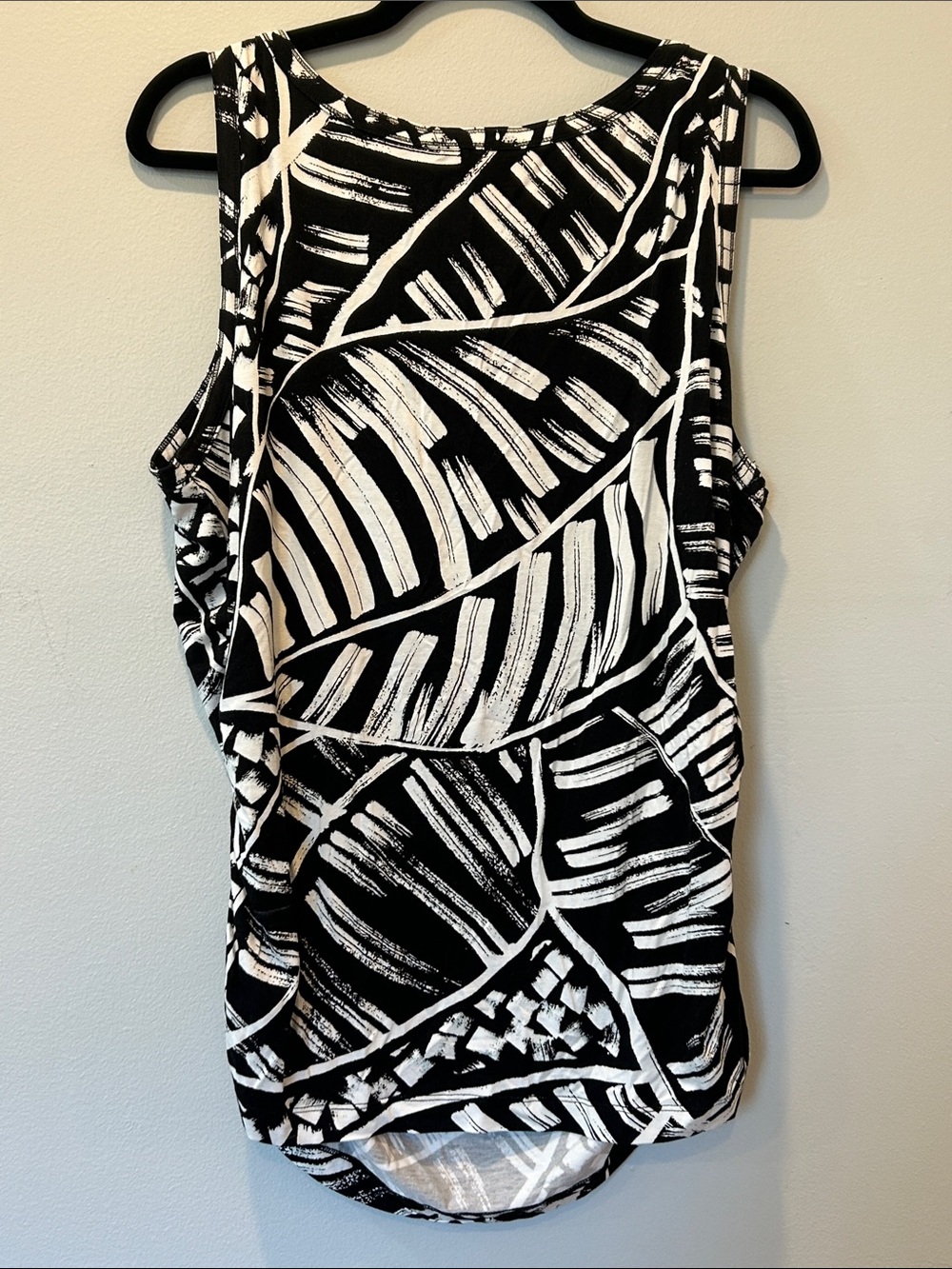 NIC+ZOE Black and White Printed Tank Top - Picture 5 of 5